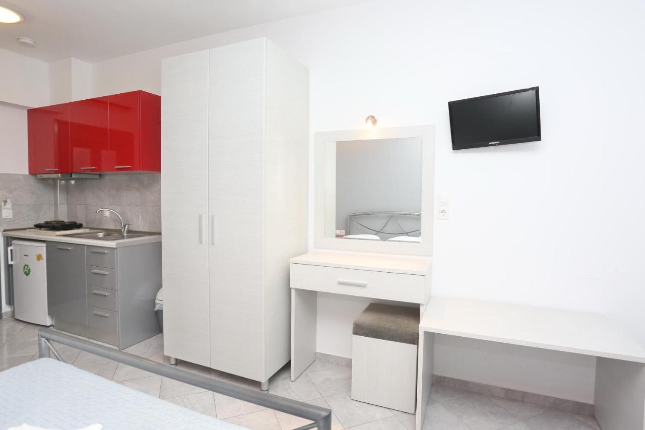 Hotel Akritas Pefkochori Exteriör bild