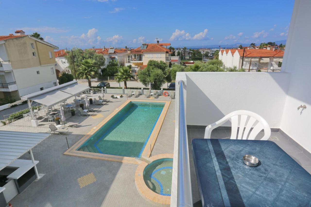 Hotel Akritas Pefkochori Exteriör bild