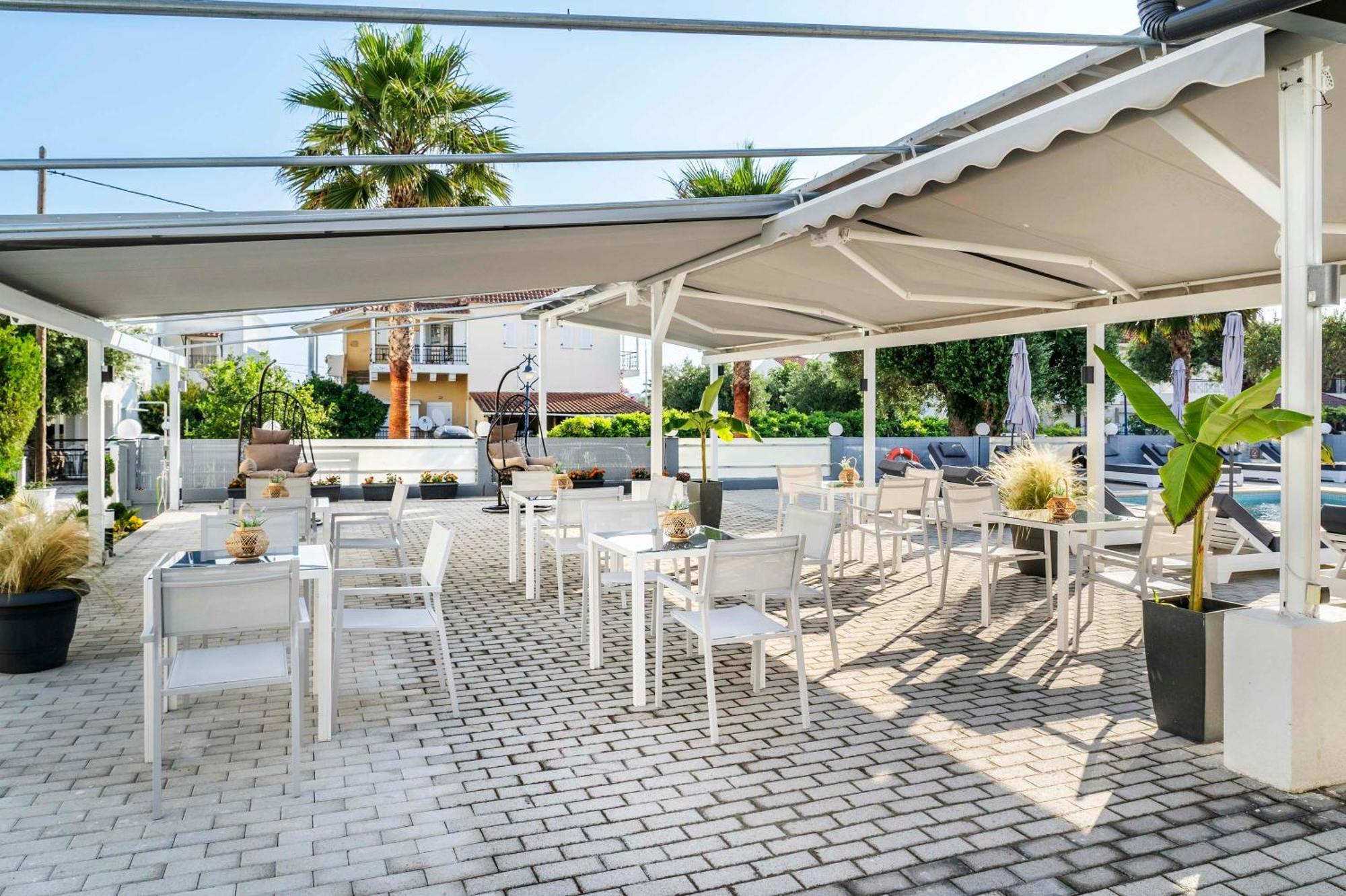 Hotel Akritas Pefkochori Exteriör bild